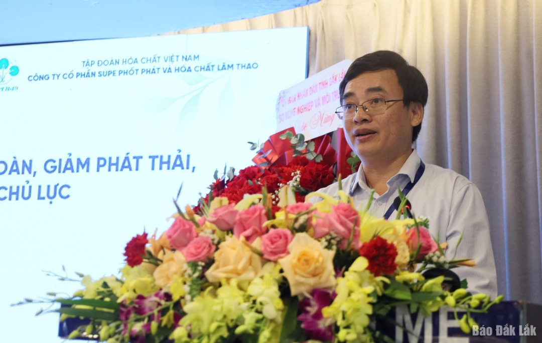 Ông Nguyễn Quốc Mạnh, Phó Cục trưởng Cục Trồng trọt và Bảo vệ thực vật phát biểu tại hội thảo.