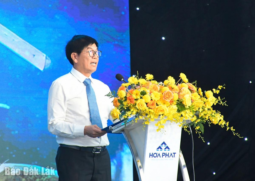 Ông Trần Đình Long, Chủ tịch Hội đồng quản trị Tập đoàn Hòa Phát phát biểu tại buổi lễ.