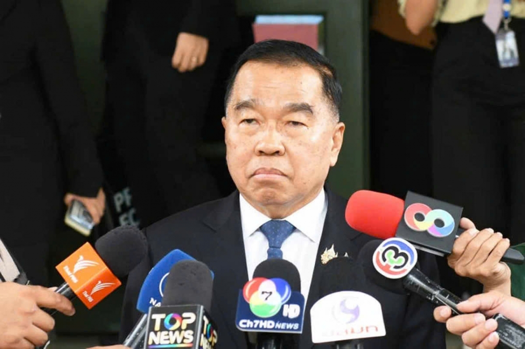 Thứ trưởng Bộ Quốc phòng Thái Lan, Tướng Nattaphon Narkphanit. 