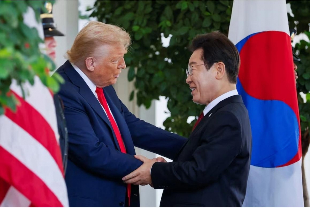 Tổng thống Mỹ Donald Trump tiếp đón Tổng thống Hàn Quốc Lee Jae Myung tại Nhà Trắng ngày 25/8/2025. Ảnh: Reuters/VOV