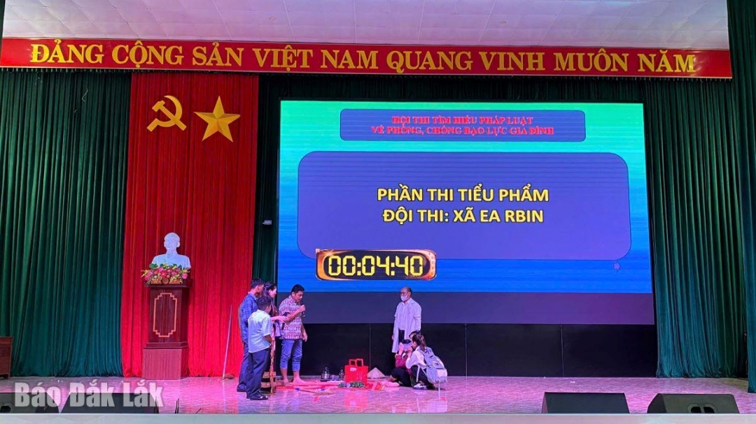 Phần thi tiểu phẩm của xã Ea R’bin (huyện Lắk).