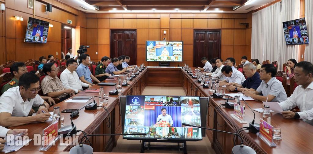 Hội nghị được kết nối trực tuyến tới 102 xã, phường trên địa bàn tỉnh Đắk Lắk.