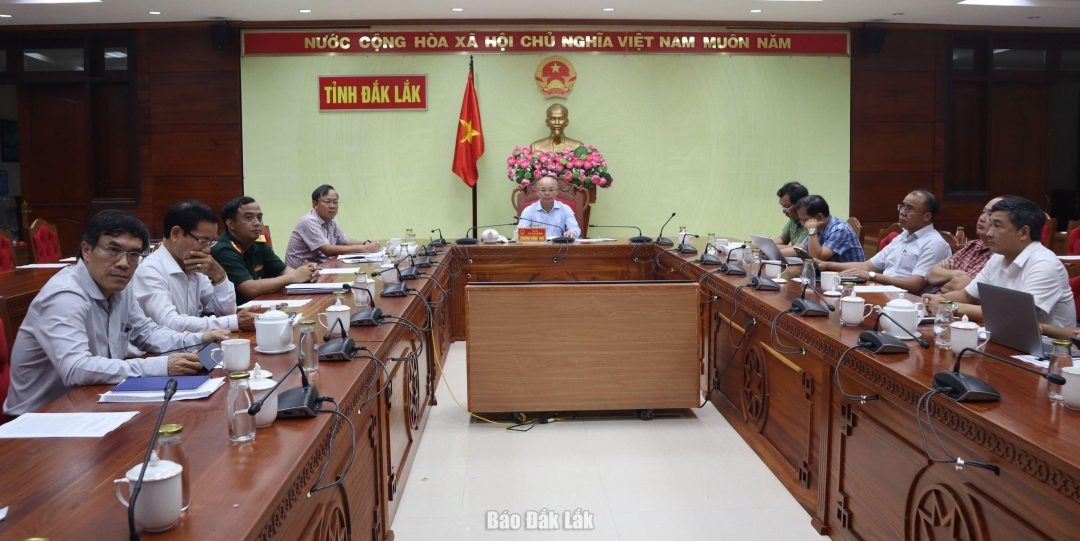 Đại biểu dự phiên họp tại điểm cầu tỉnh Đắk Lắk.