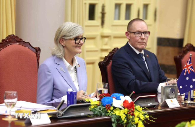 Toàn quyền Australia Sam Mostyn phát biểu tại cuộc hội đàm với Chủ tịch nước Lương Cường. Ảnh: TTXVN