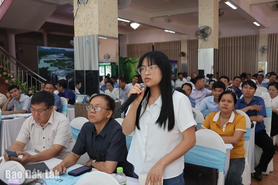 Hội nghị triển khai nhiệm vụ quản lý nhà nước về giáo dục khi thực hiện chính quyền địa phương hai cấp do Sở GD-ĐT tổ chức vào trung tuần tháng 8/2025. Ảnh: T. Hường