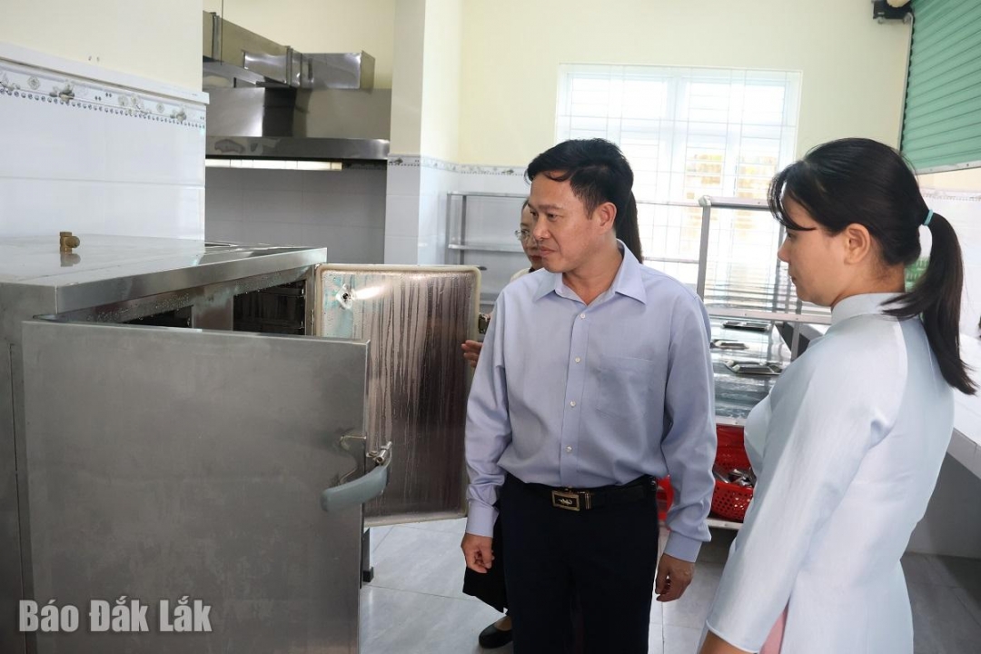 Phó Giám đốc Sở GD-ĐT Lưu Tiến Quang