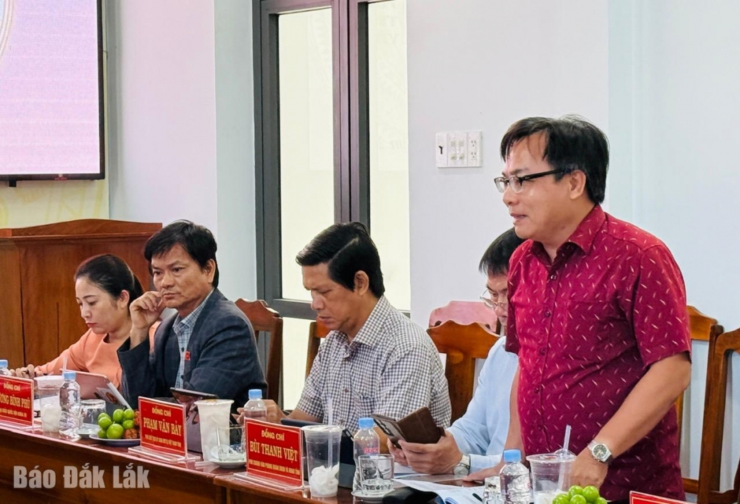 Phó Giám đốc Sở Nội vụ Phan Đại Thắng thông tin và định hướng thêm một số nhiệm vụ phường cần phải làm trong thời gian đến thuộc thẩm quyền.