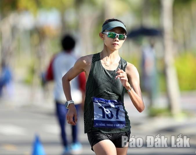 Thái Thị Kim Ngân được bổ sung lên đội tuyển điền kinh Việt Nam.