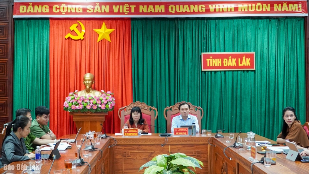 Các đại biểu tham dự hội nghị tại điểm cầu Đắk Lắk.