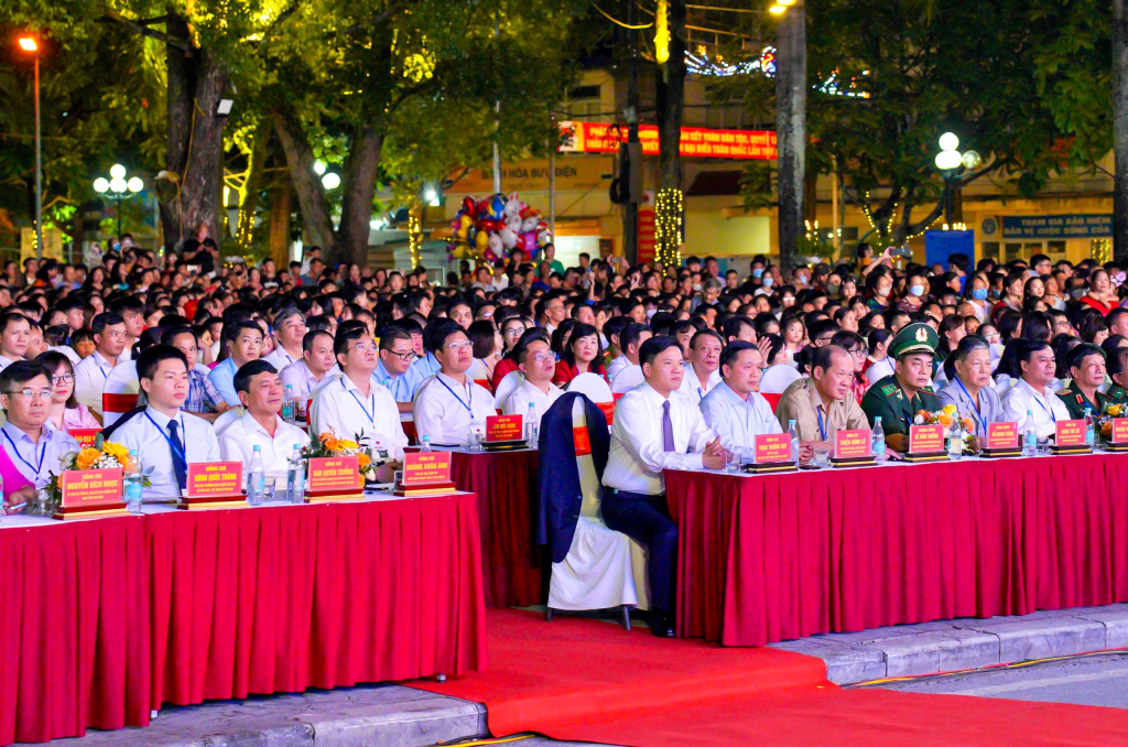 Các đại biểu dự Khai mạc Tuần lễ Văn hóa, Thể thao, Du lịch năm 2023.