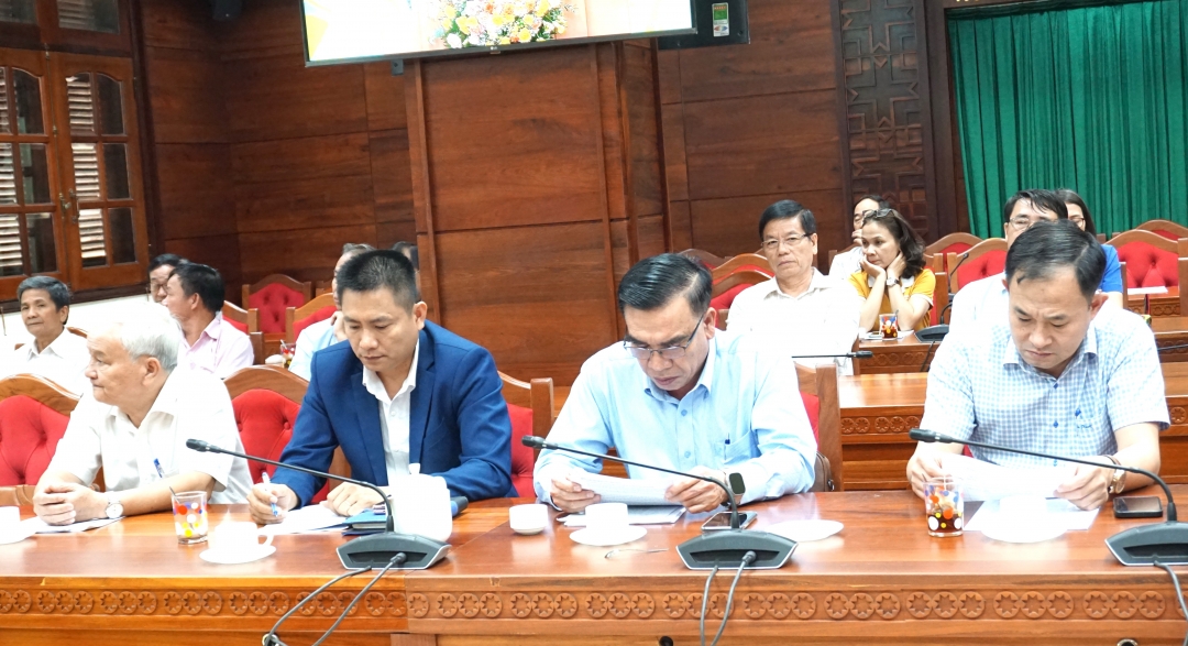 Đại diện các doanh nghiệp tham dự buổi gặp mặt tại điểm cầu tại tỉnh Đắk Lắk.