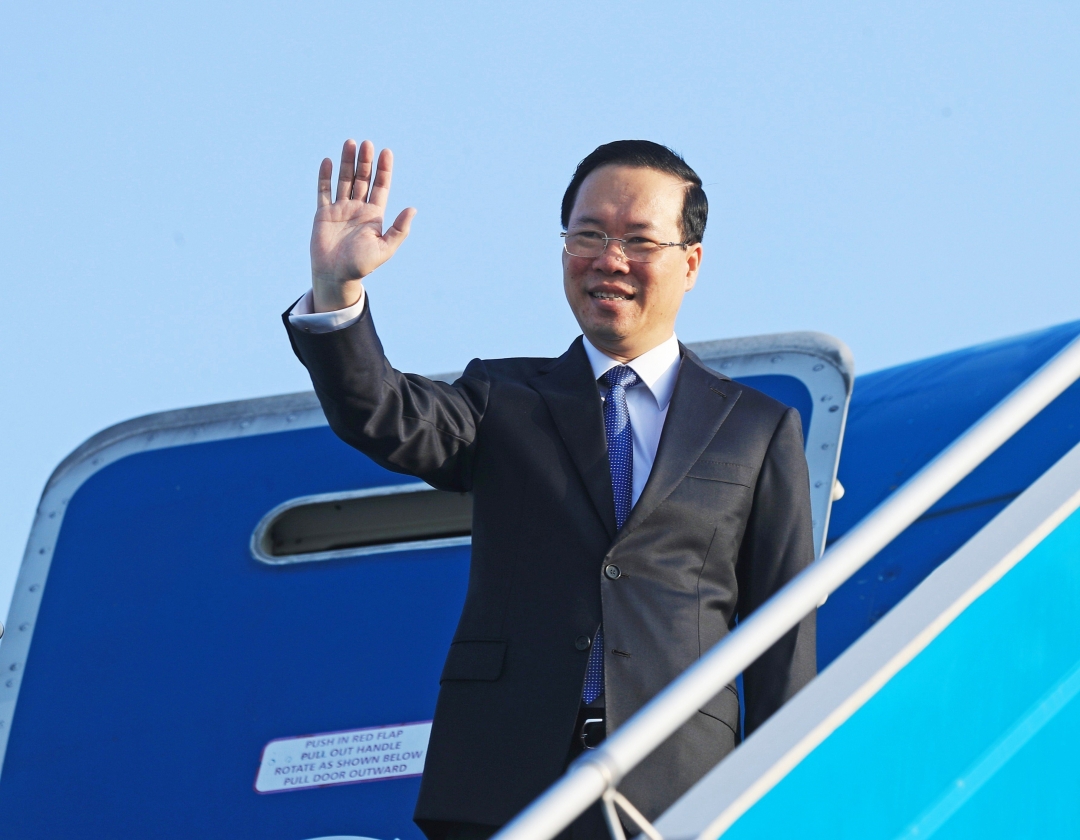 Chủ tịch nước Võ Văn Thưởng rời Hà Nội, lên đường tham dự Diễn đàn cấp cao hợp tác quốc tế “Vành đai và Con đường” lần thứ ba. (Ảnh: Thống Nhất/TTXVN