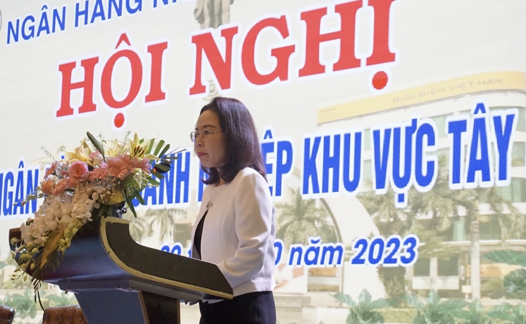 Hà Thu Giang, Vụ trưởng Vụ Tín dụng NHNN Báo cáo về tình hình triển khai các chính sách, giải pháp tín dụng của ngành ngân hàng 