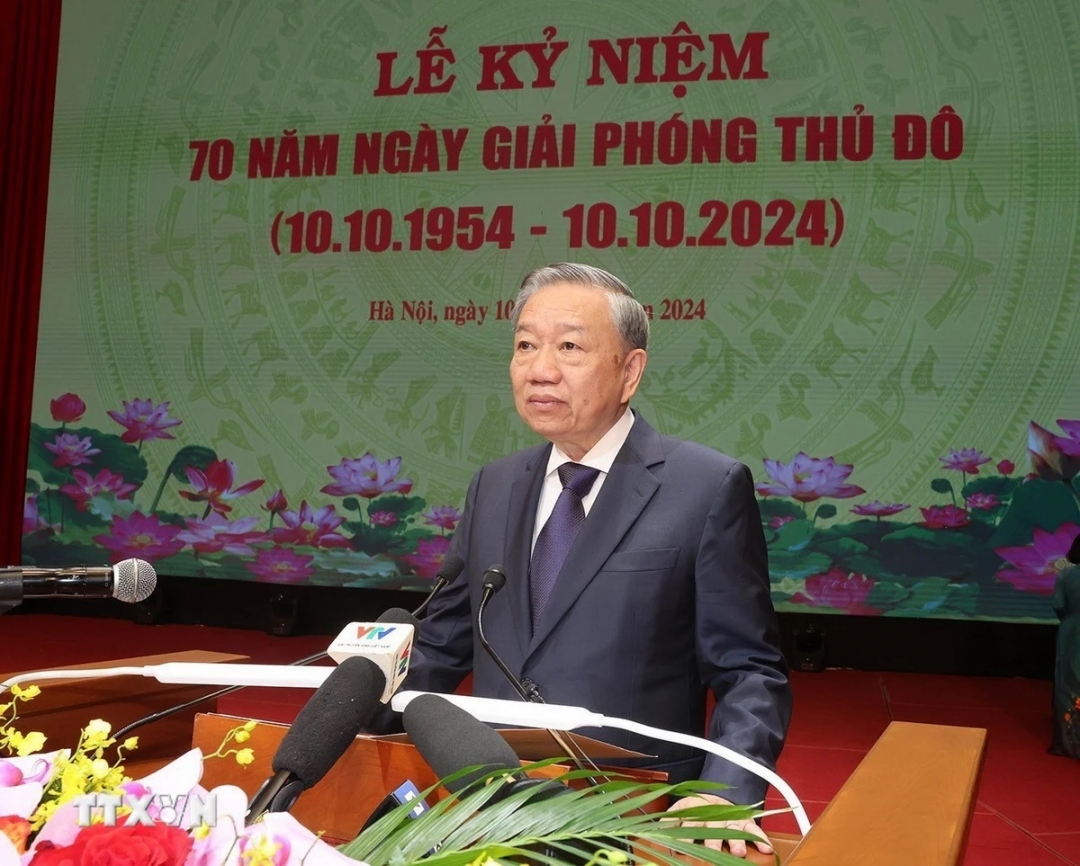 Tổng Bí thư, Chủ tịch nước Tô Lâm đọc Diễn văn kỷ niệm 70 năm Ngày Giải phóng Thủ đô. Ảnh: TTXVN