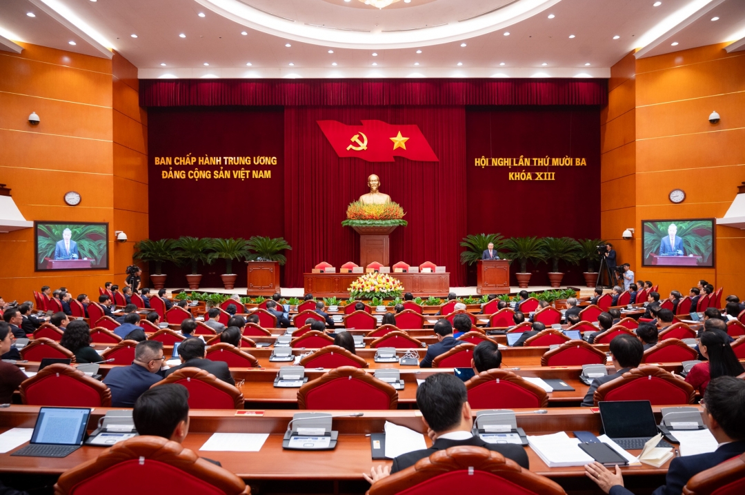 Tổng Bí thư Tô Lâm nhấn mạnh, chúng ta hoàn thành chương trình Hội nghị 13 với khí thế mới, niềm tin mới và trách nhiệm mới. Ảnh: VGP