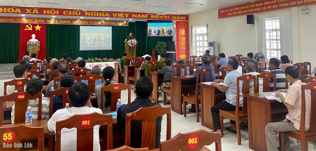 Quang cảnh hội nghị tuyên truyền.