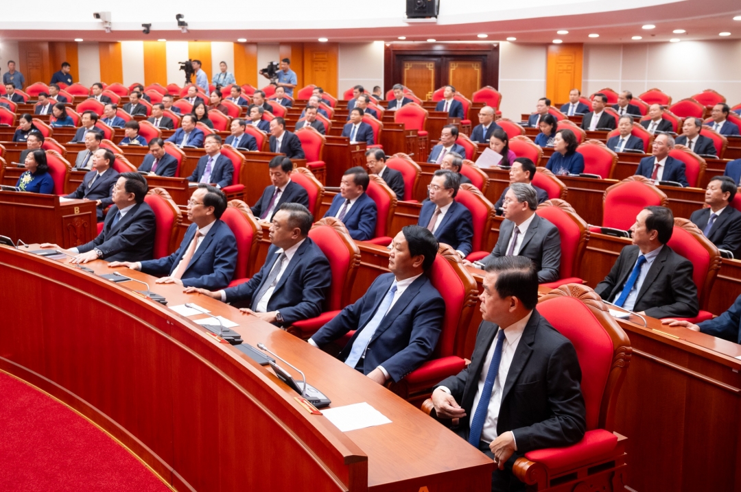 Hội nghị lần thứ 13 Ban Chấp hành Trung ương Đảng khóa XIII đã hoàn thành toàn bộ nội dung, chương trình đề ra và bế mạc vào sáng nay (8/10) - Ảnh: VGP