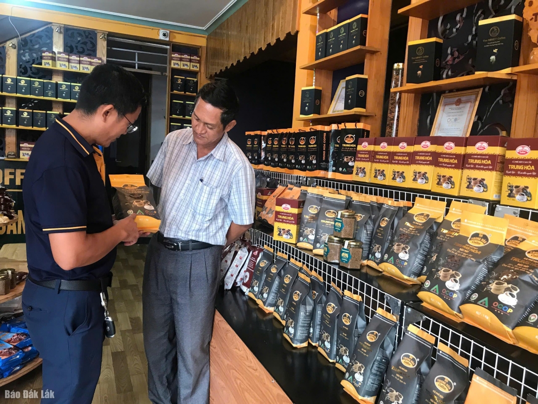 Sản phẩm cà phê Trung Hoà đạt OCOP 4 sao của xã Quảng Phú. 