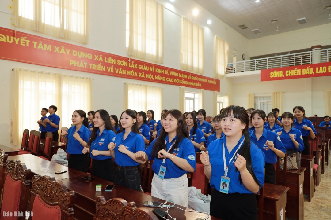 Đoàn viên thanh niên tham gia chương trình tập huấn.