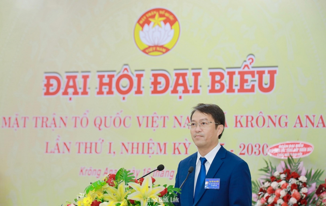 Bí thư Đảng ủy xã Krông Ana Nguyễn Minh Chí phát biểu tại đại hội.