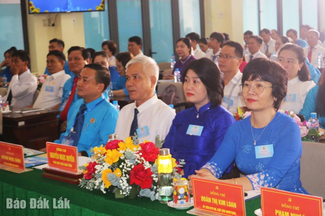 Đại biểu tham dự đại hội.