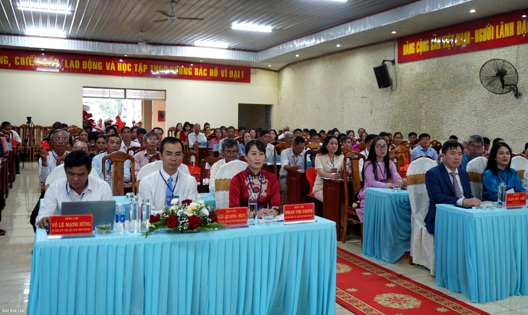 Đại biểu tham dự đại hội
