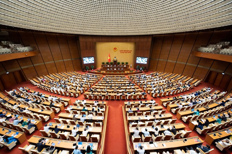 Toàn cảnh phiên làm việc sáng 28/10. Ảnh: quochoi.vn