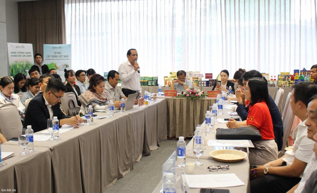 Quang cảnh hội nghị.