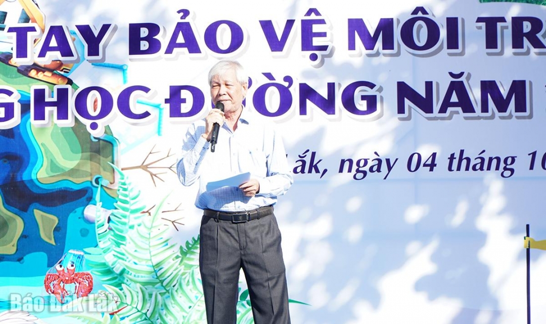Ông Lê Văn Thứng, Phó chủ tịch Hội bảo vệ Thiên nhiên và Môi trường tỉnh thông tin về tài nguyên thiên nhiên hiện có của tỉnh sau khi sáp nhập
