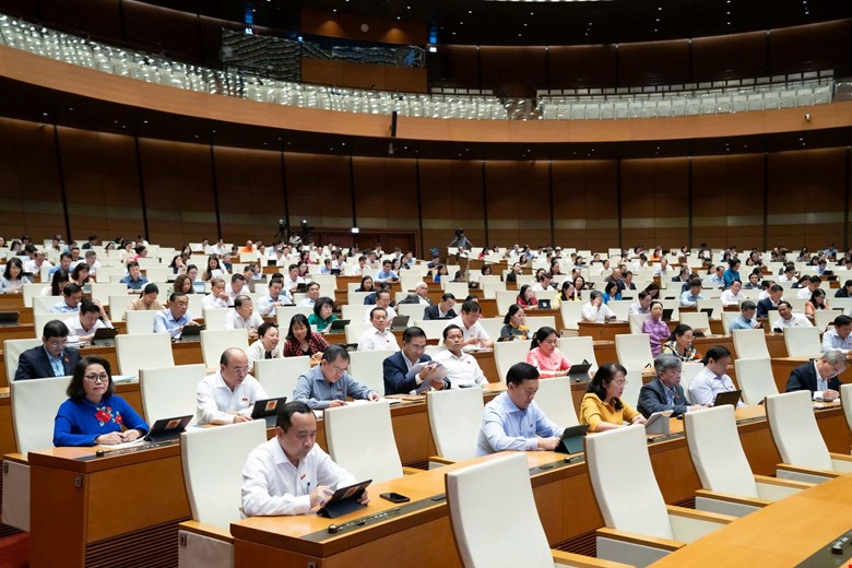 Đại biểu tham dự phiên làm việc. Ảnh: quochoi.vn