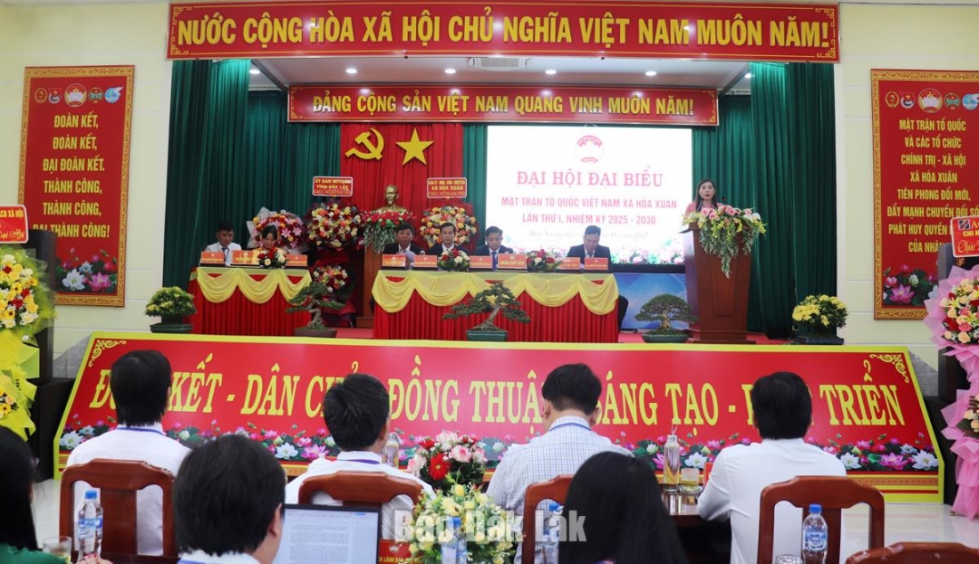 Quang cảnh đại hội.