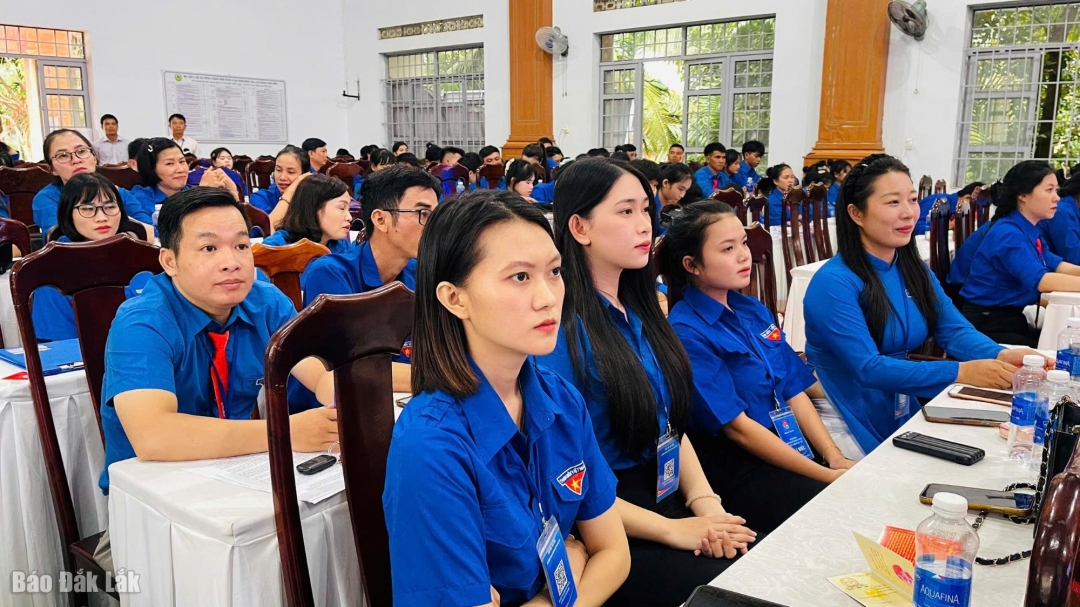 Các đại biểu tham dự đại hội.