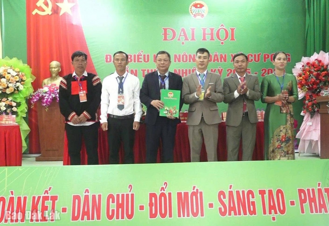 Ban Thường vụ
