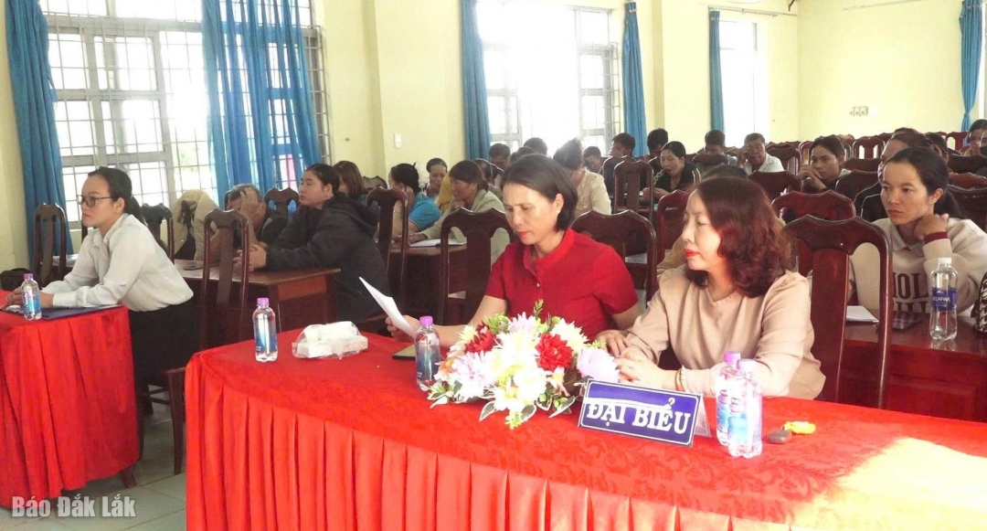 Các đại biểu và học viên tham dự tập huấn.