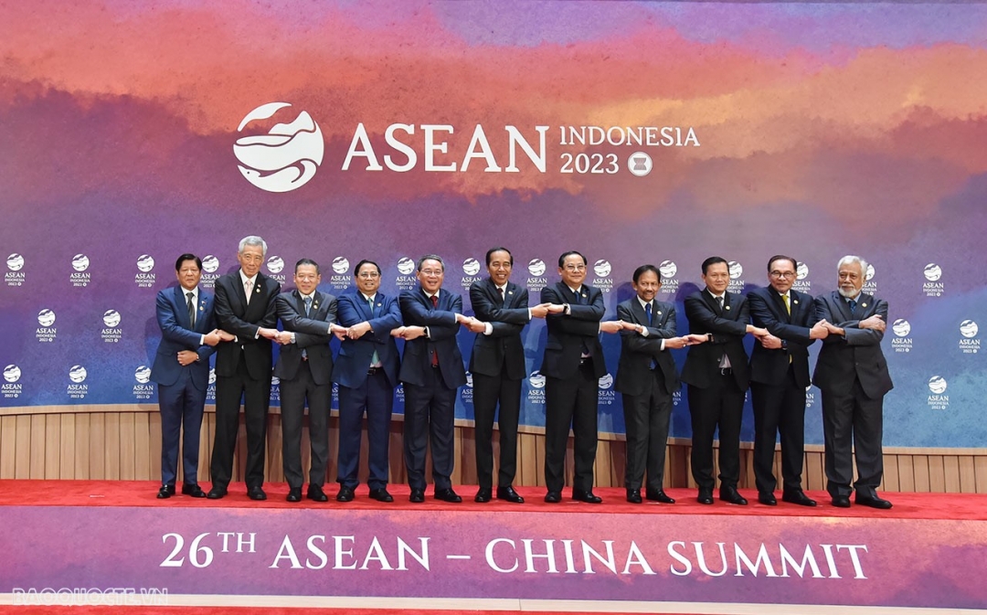 ASEAN và Trung Quốc nỗ lực đàm phán COC tại Biển Đông. Trong ảnh, Hội nghị cấp cao ASEAN-Trung Quốc lần thứ 26 tháng 9/2023 tại Indonesia. Ảnh: baoquocte.vn