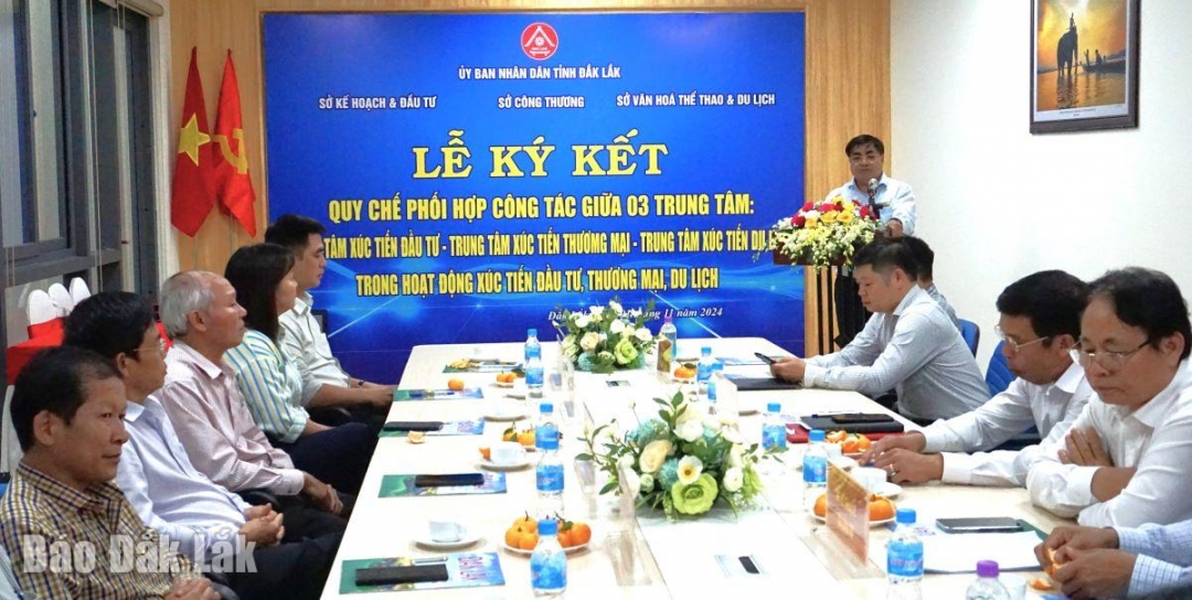 Các đại biểu tham dự Lễ ký kết.