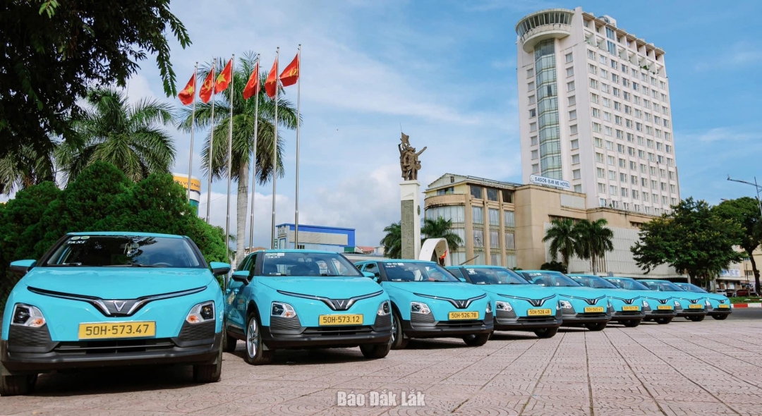 Taxi Xanh Việt Đức với tiêu chí xanh góp phần giảm thiểu tiếng ồn và bảo vệ môi trường.