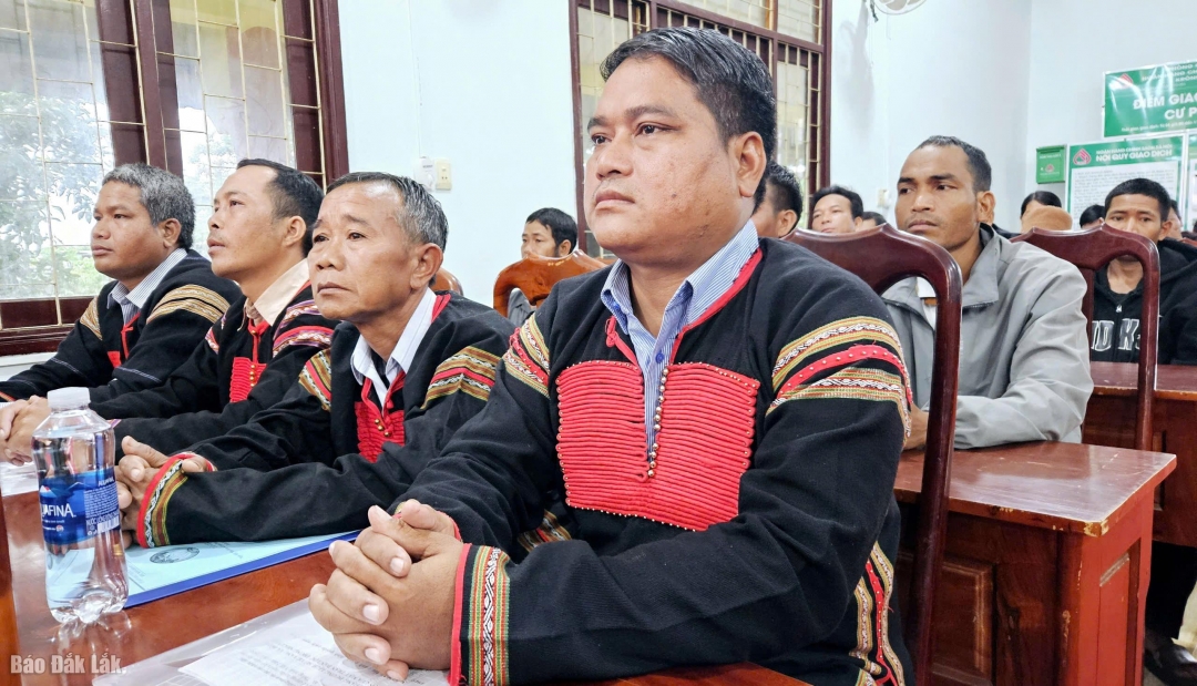 Ngày hội thu hút đông đảo cán bộ và nhân dân trên địa bàn buôn Đăk Tuôr.