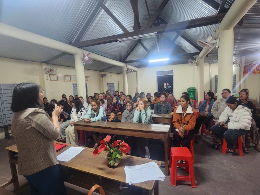 Hội viên phụ nữ buôn Tul A th