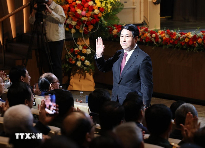 Chủ tịch nước Lương Cường dự Lễ kỷ niệm 50 năm Quốc khánh nước Cộng hòa Dân chủ Nhân dân Lào (2/12/1975-2/12/2025) và 105 Ngày sinh Chủ tịch Kaysone Phonvihane. Ảnh: TTXVN