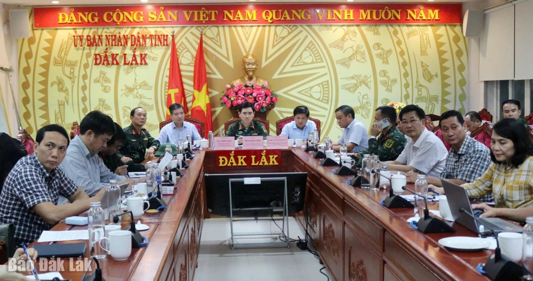 Các đại biểu tham gia cuộc họp tại điểm cầu tỉnh Khánh Hòa.