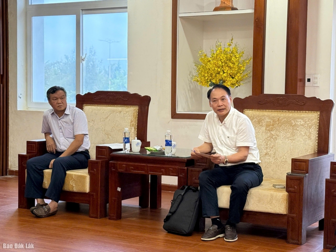 Ông Lê Minh Quang, Giám đốc Sở Y tế Hải Phòng cam kết sẵn sàng huy động nhân lực, vật tư y tế hỗ trợ Đắk Lắk trong công tác xử lý môi trường, tiêu độc khử trùng sau mưa lũ.