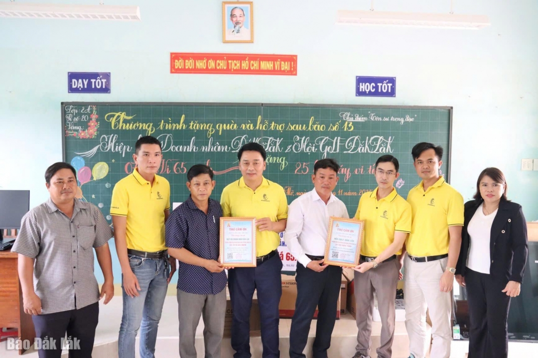 Trường Tiểu học Phú Mỡ gửi Thư cảm ơn tới các mạnh thường quân. 