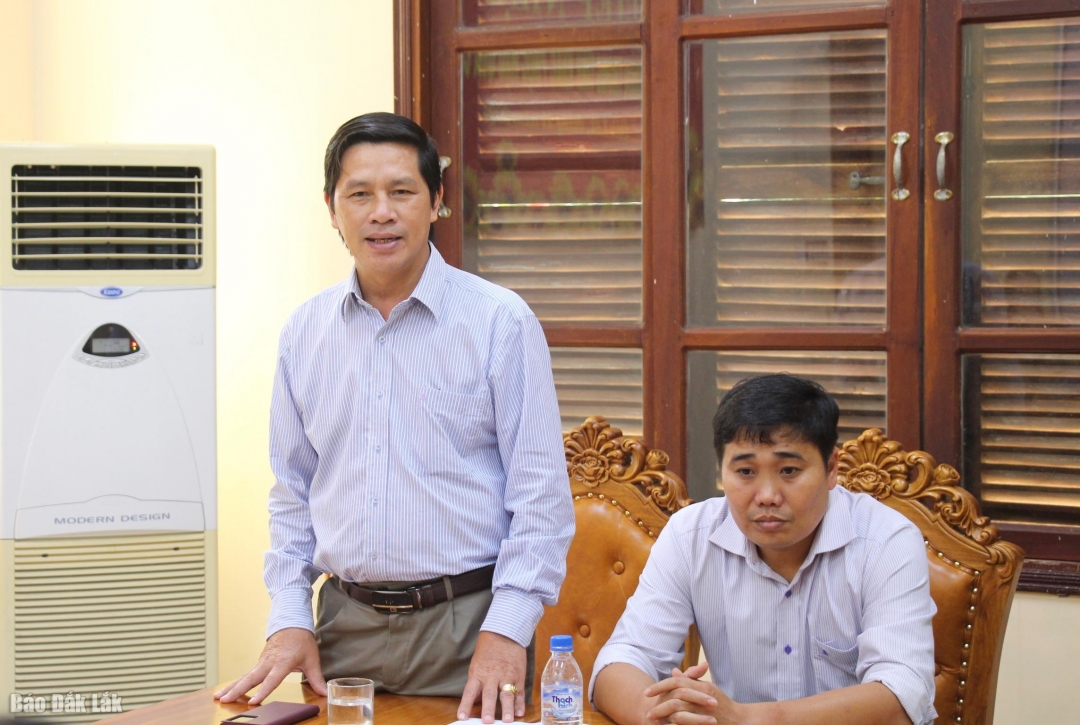 Phó Chủ tịch Ủy ban MTTQ Việt Nam tỉnh Phạm Văn Bảy