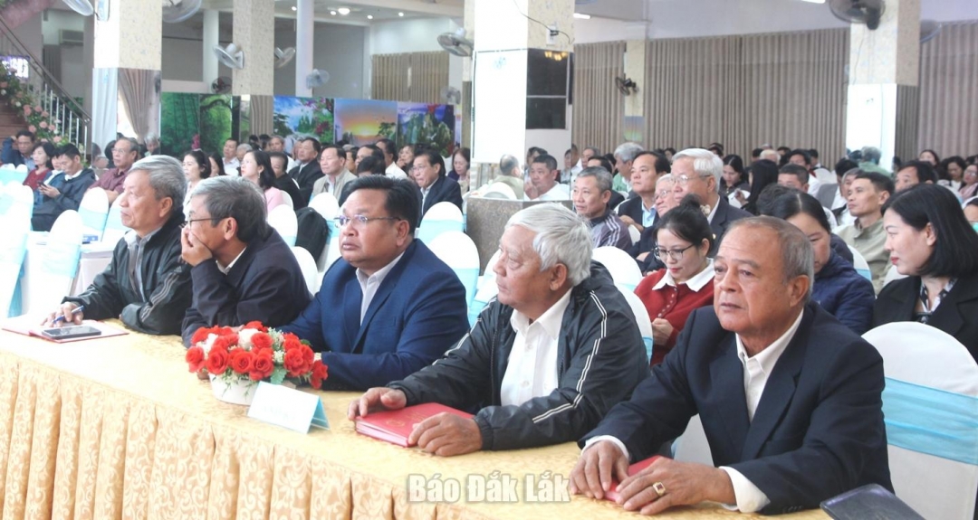 Các đại biểu tham dự hội nghị tập huấn.