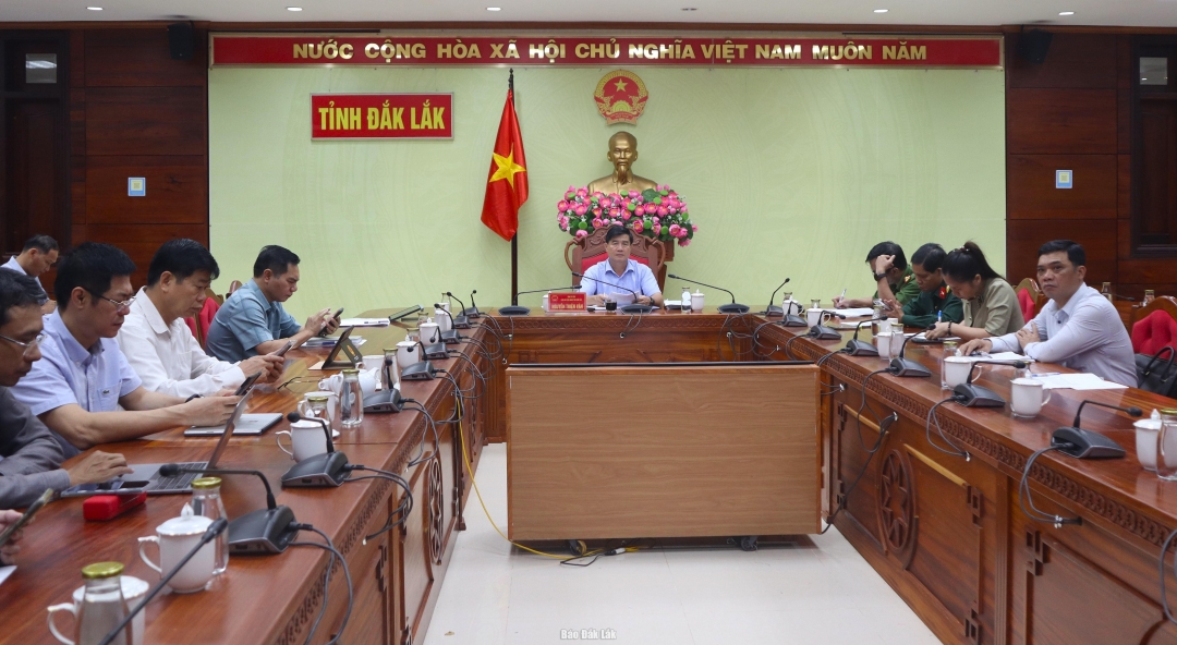 Đại biểu dự hội nghị tại điểm cầu UBND tỉnh Đắk Lắk.