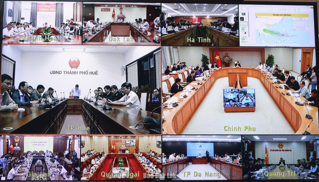 Đại biểu dự hội nghị tại các điểm cầu.