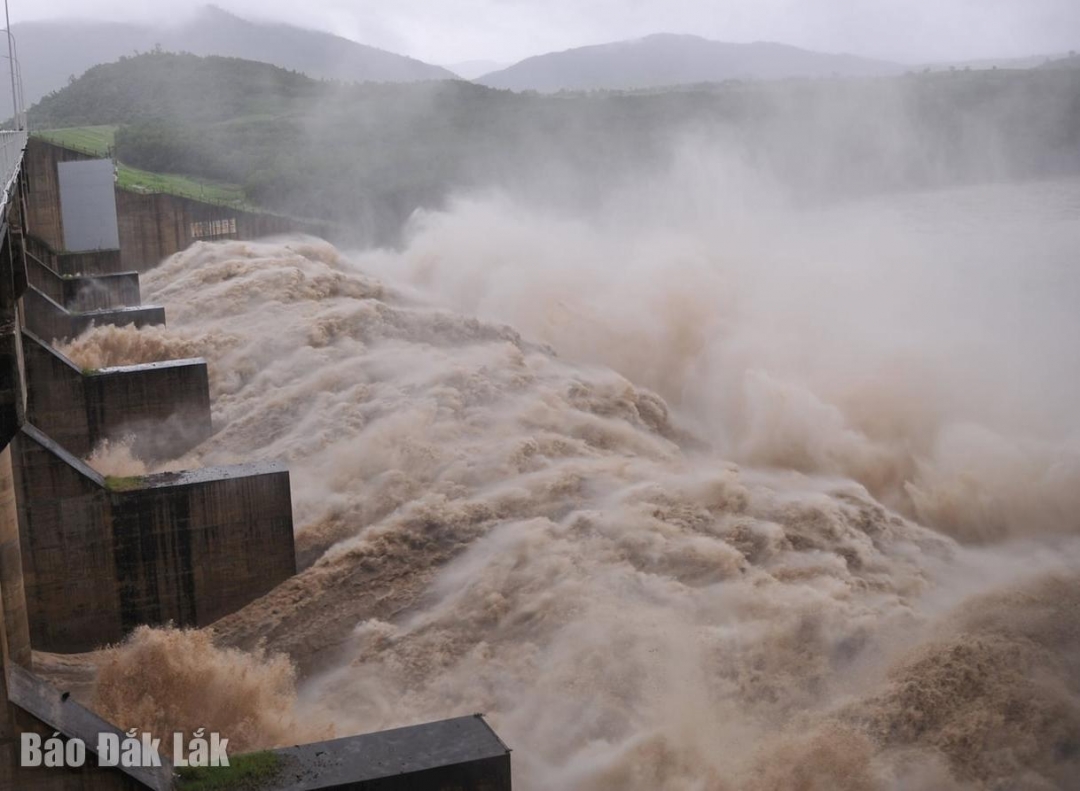 Thủy điện Sông Ba Hạ xả điều tiết