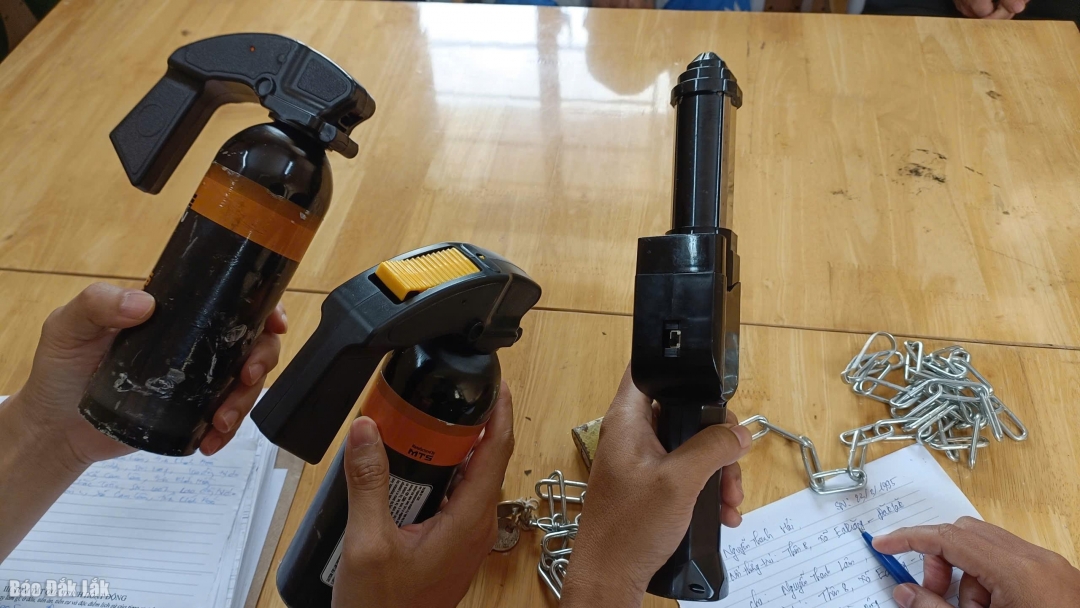 Tang chứng của vụ án.