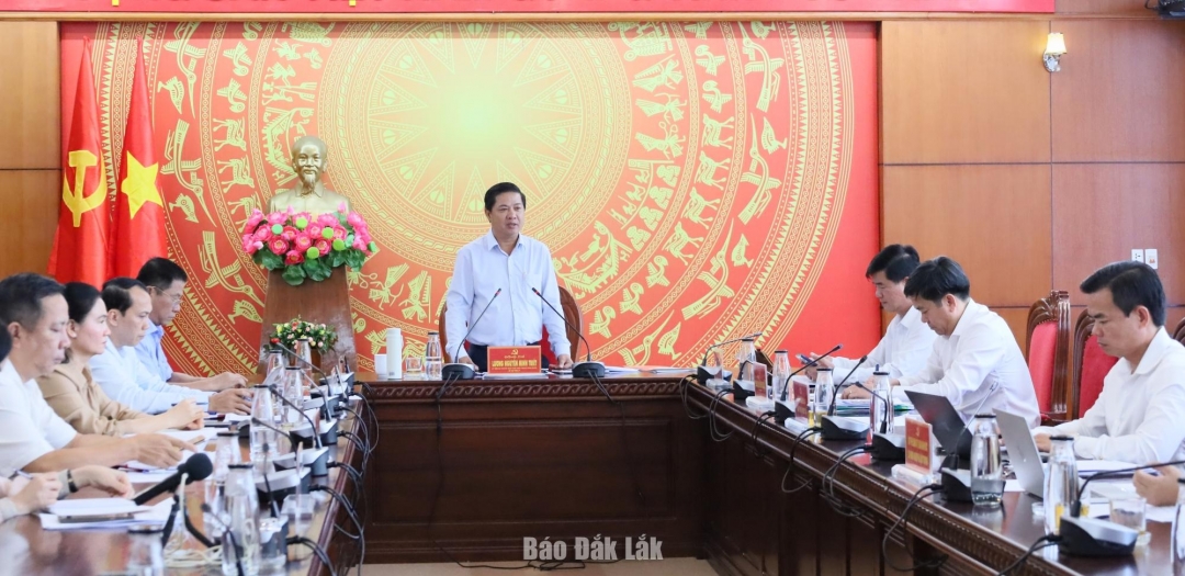 Đồng chí Lương Nguyễn Minh Triết, Ủy viên Dự khuyết Ban Chấp hành Trung ương Đảng, Bí thư Tỉnh ủy phát biểu ý kiến chỉ đạo.